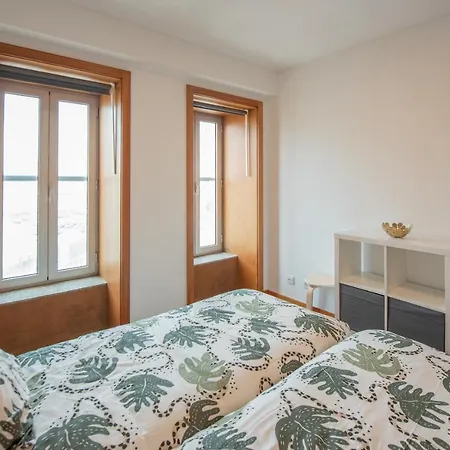 Porto Metro-at-home Apartment *